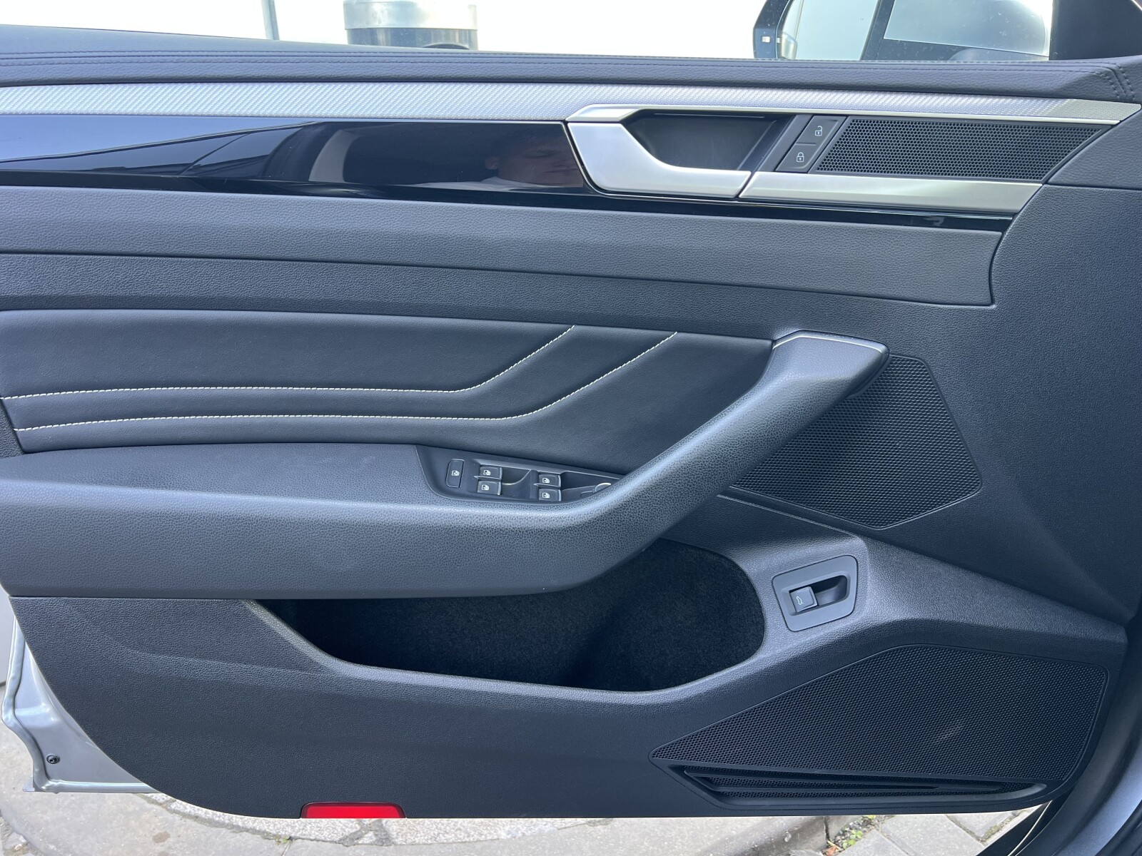 Volkswagen Arteon - zdjęcie 16