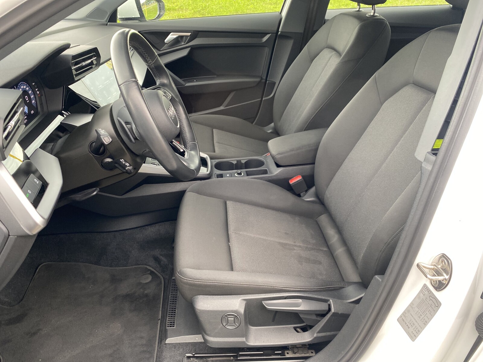 Audi A3 Sportback - zdjęcie 10