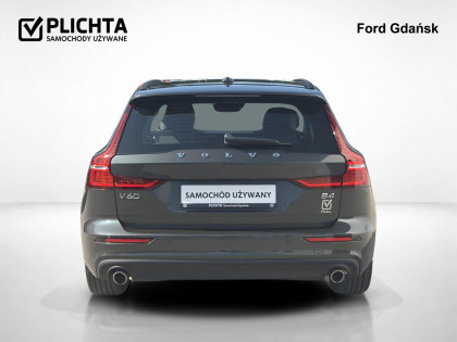 2.0 B4D Diesel Mhev Momentum Pro 197 KM Fv Vat 23%