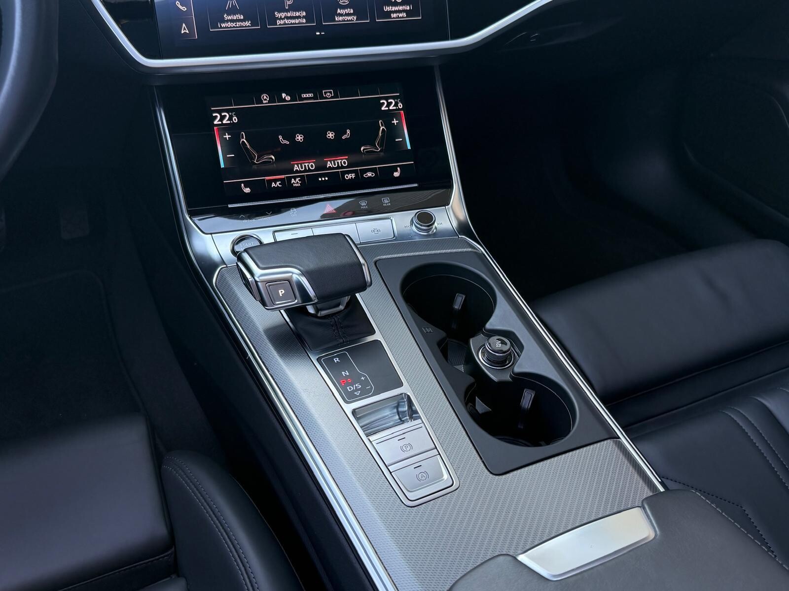 Audi A6 Avant - zdjęcie 26