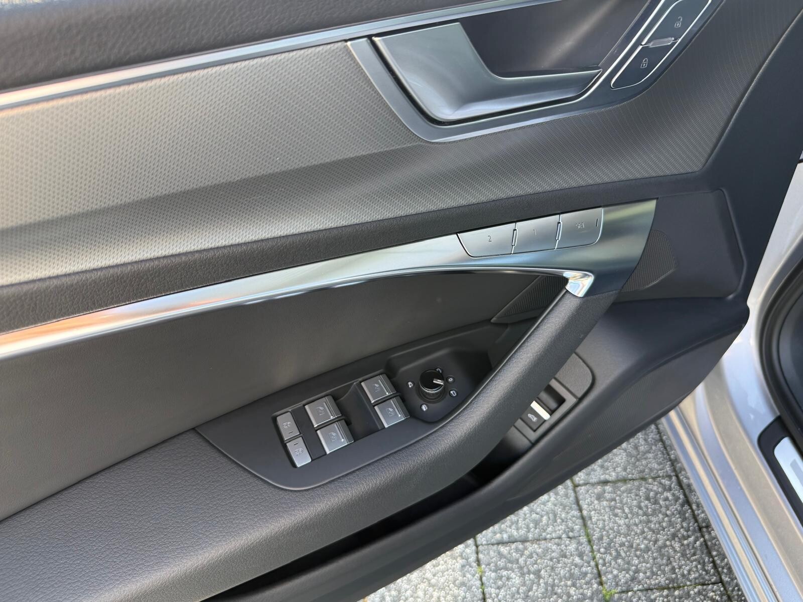 Audi A6 Avant - zdjęcie 13