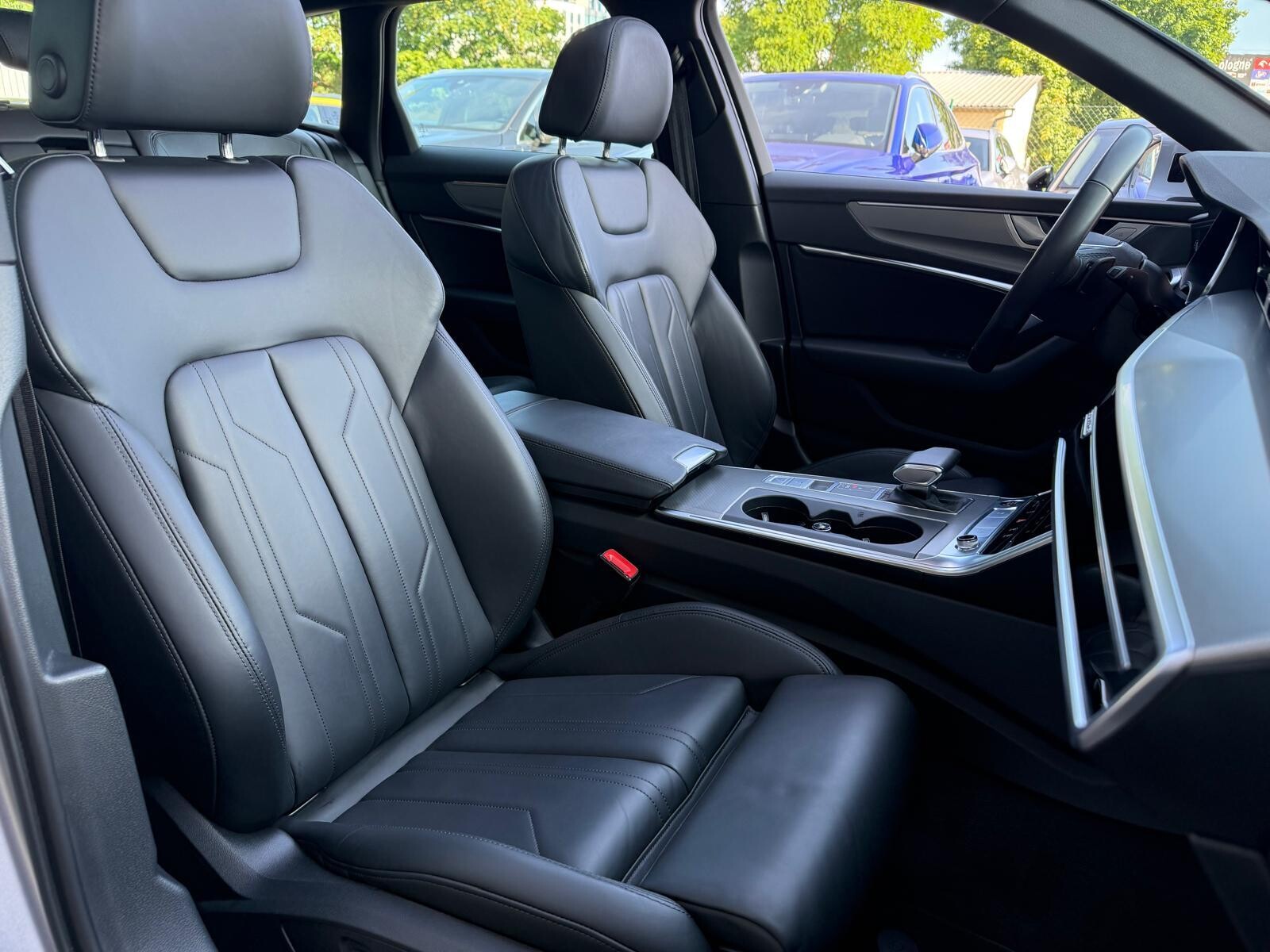 Audi A6 Avant - zdjęcie 24