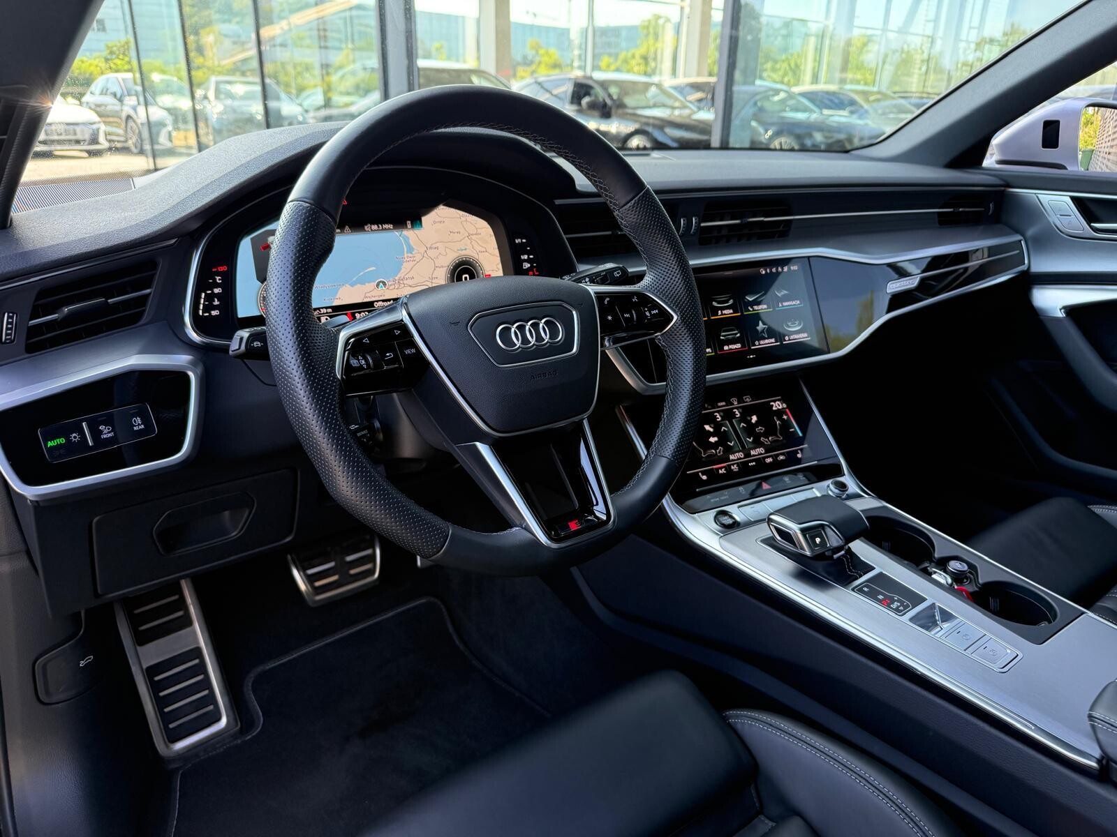 Audi A6 Avant - zdjęcie 12