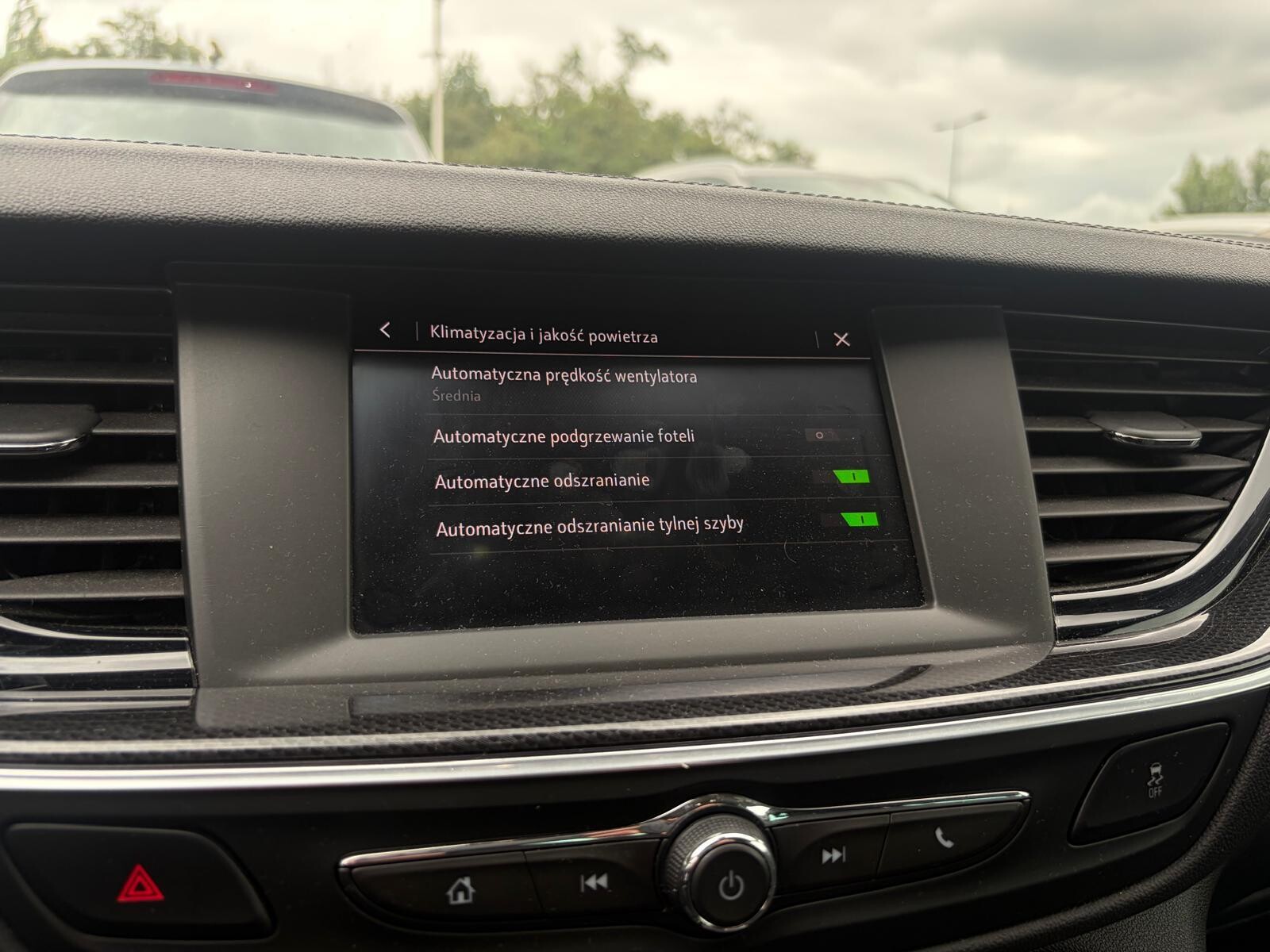 Opel Insignia - zdjęcie 15