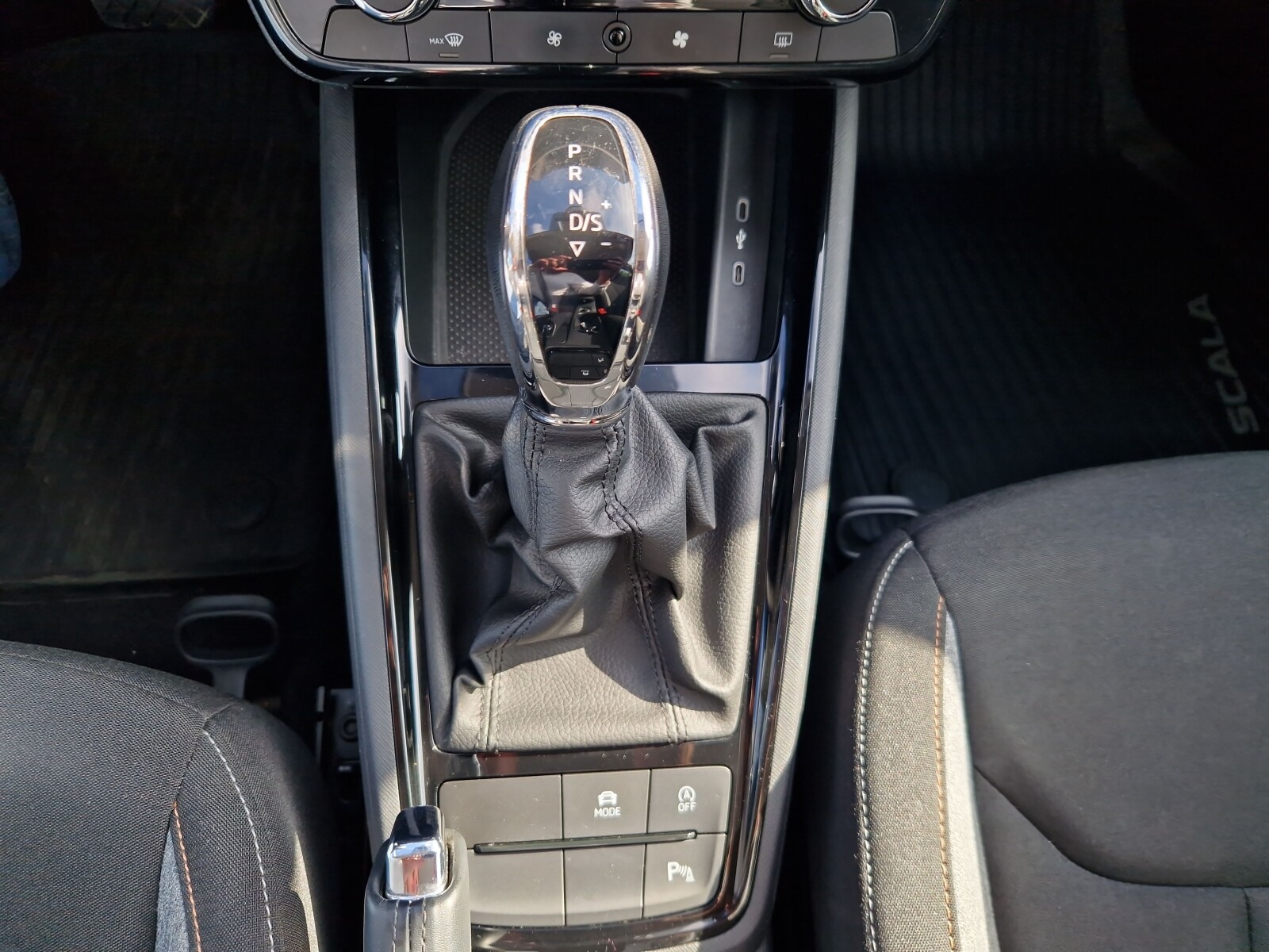 Škoda Scala - zdjęcie 17