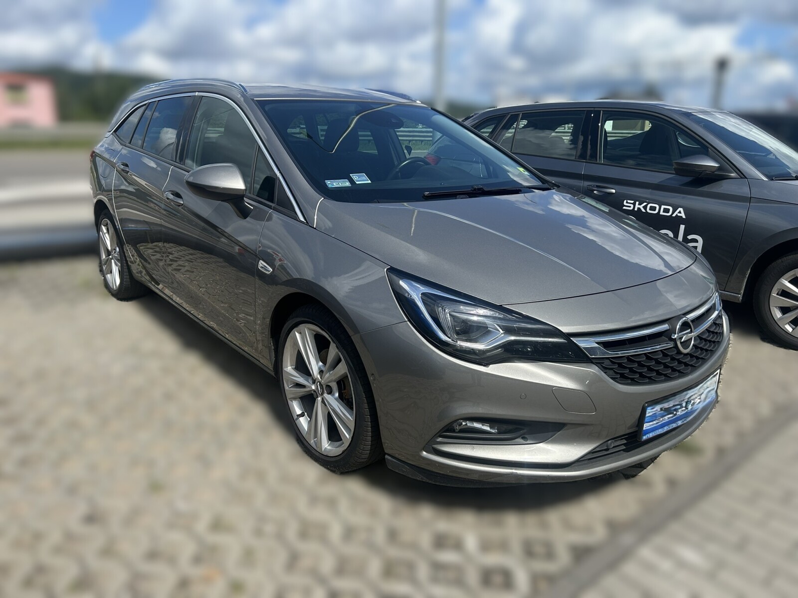 Elite AndroidAuto CarPlay Alufelgi Kamera SalonPL ASO FV