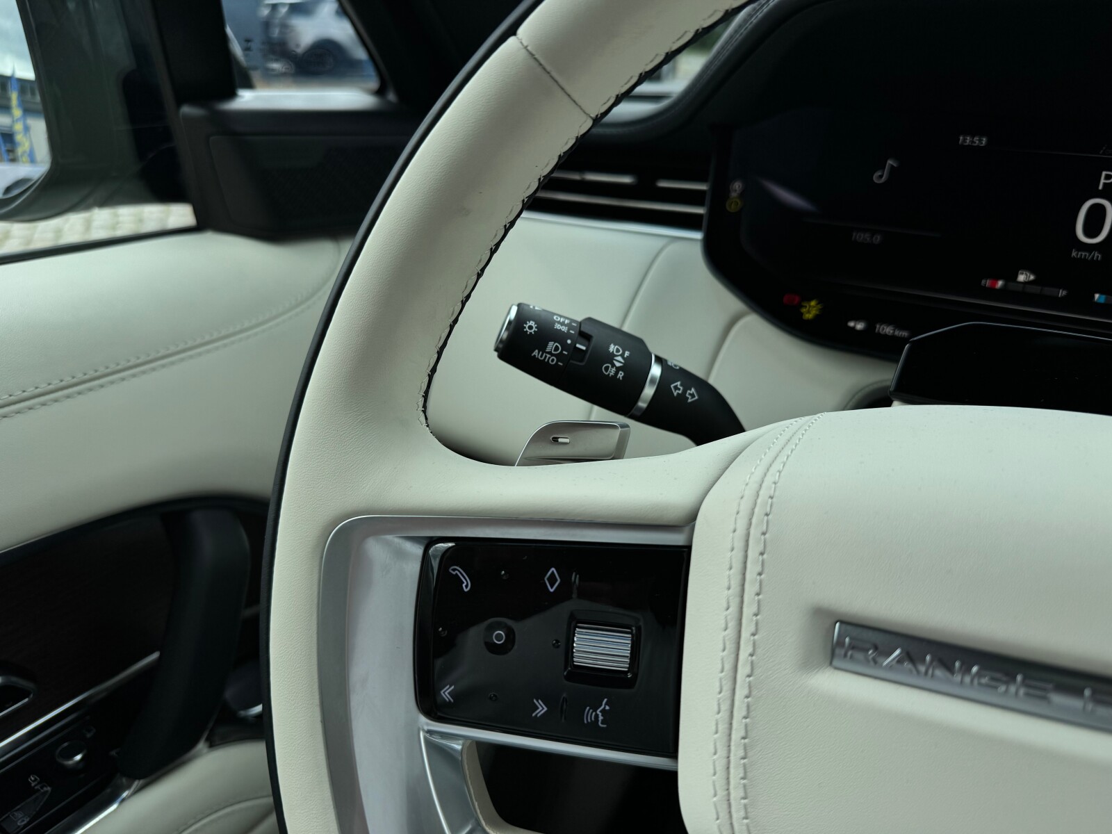 Land Rover Range Rover - zdjęcie 11