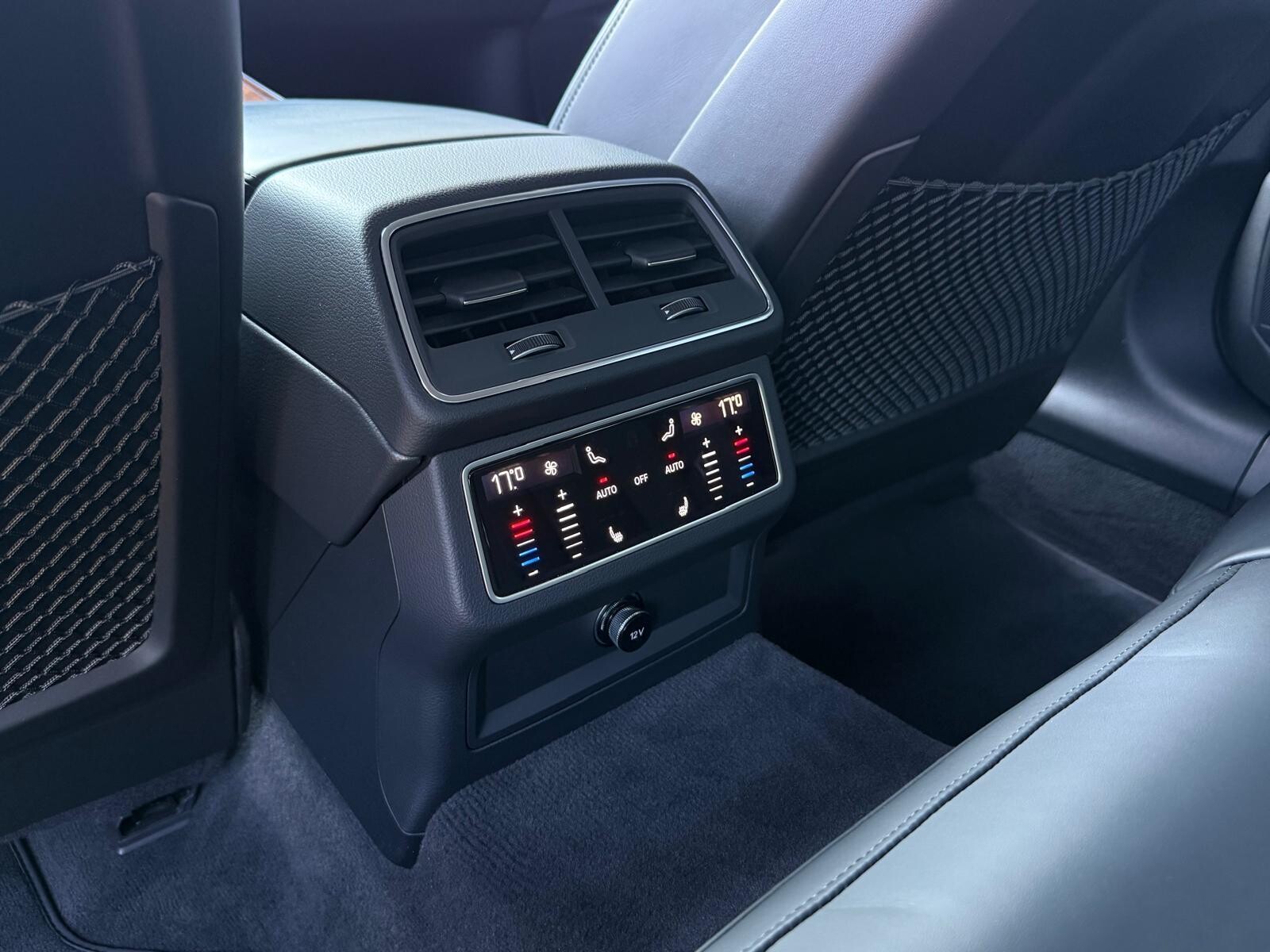 Audi A6 Limousine - zdjęcie 18