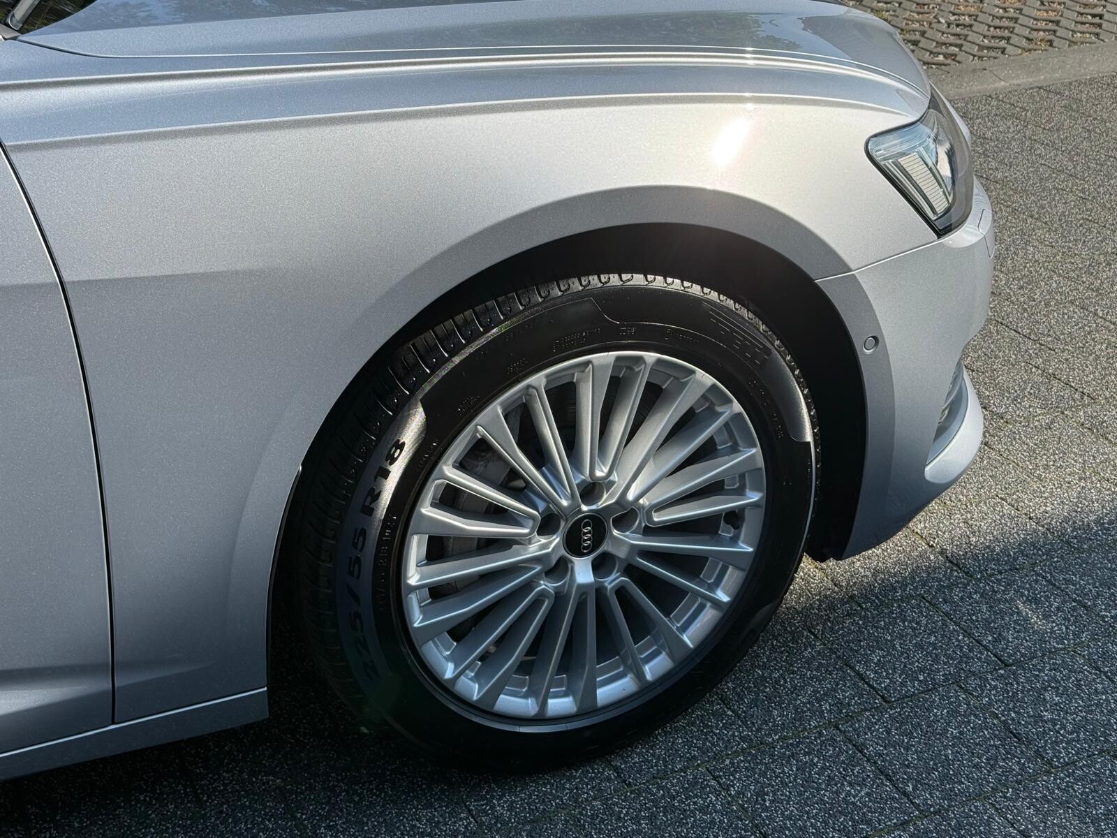 Audi A6 Limousine - zdjęcie 10