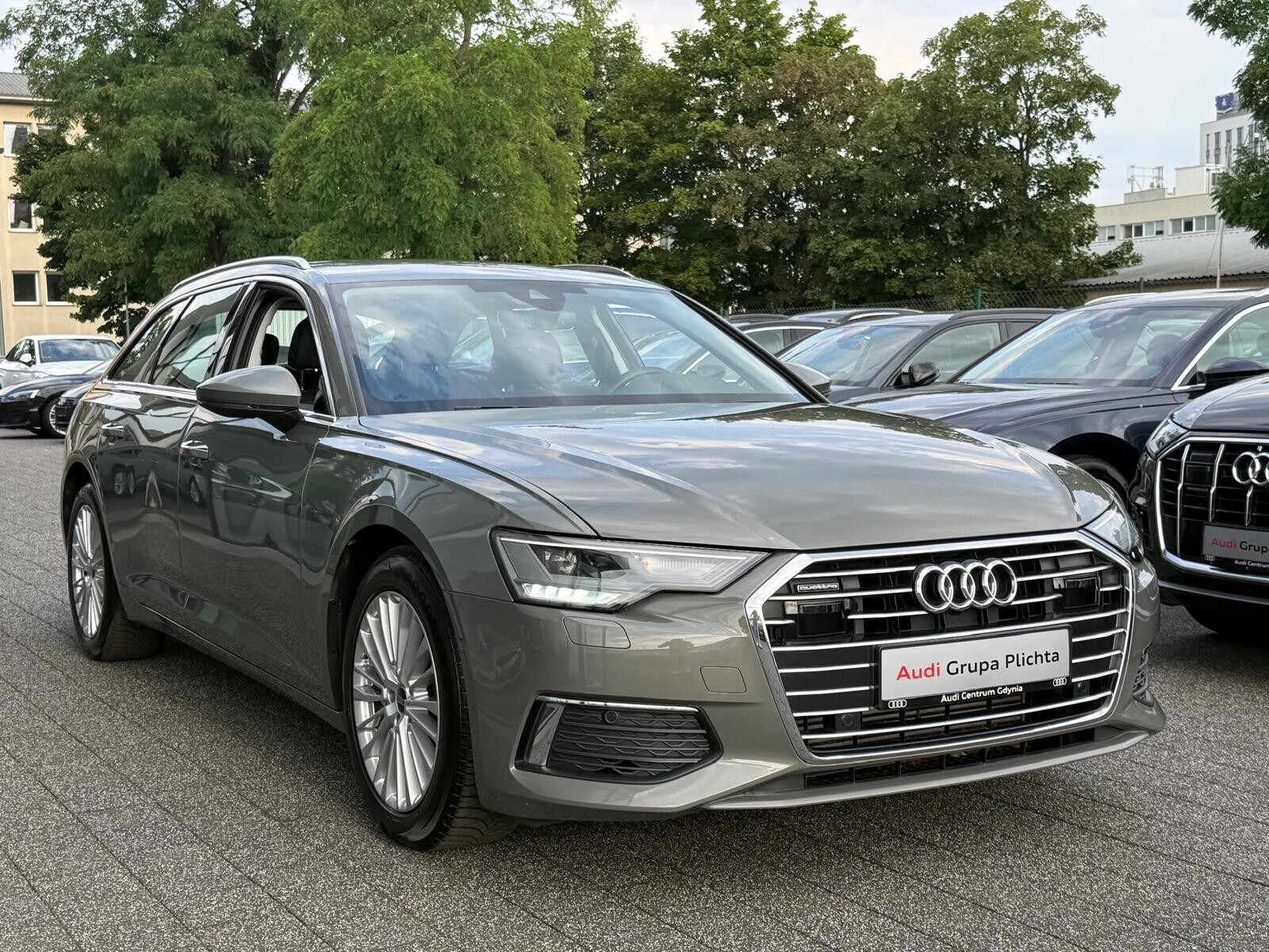 Audi A6 Avant - zdjęcie 9