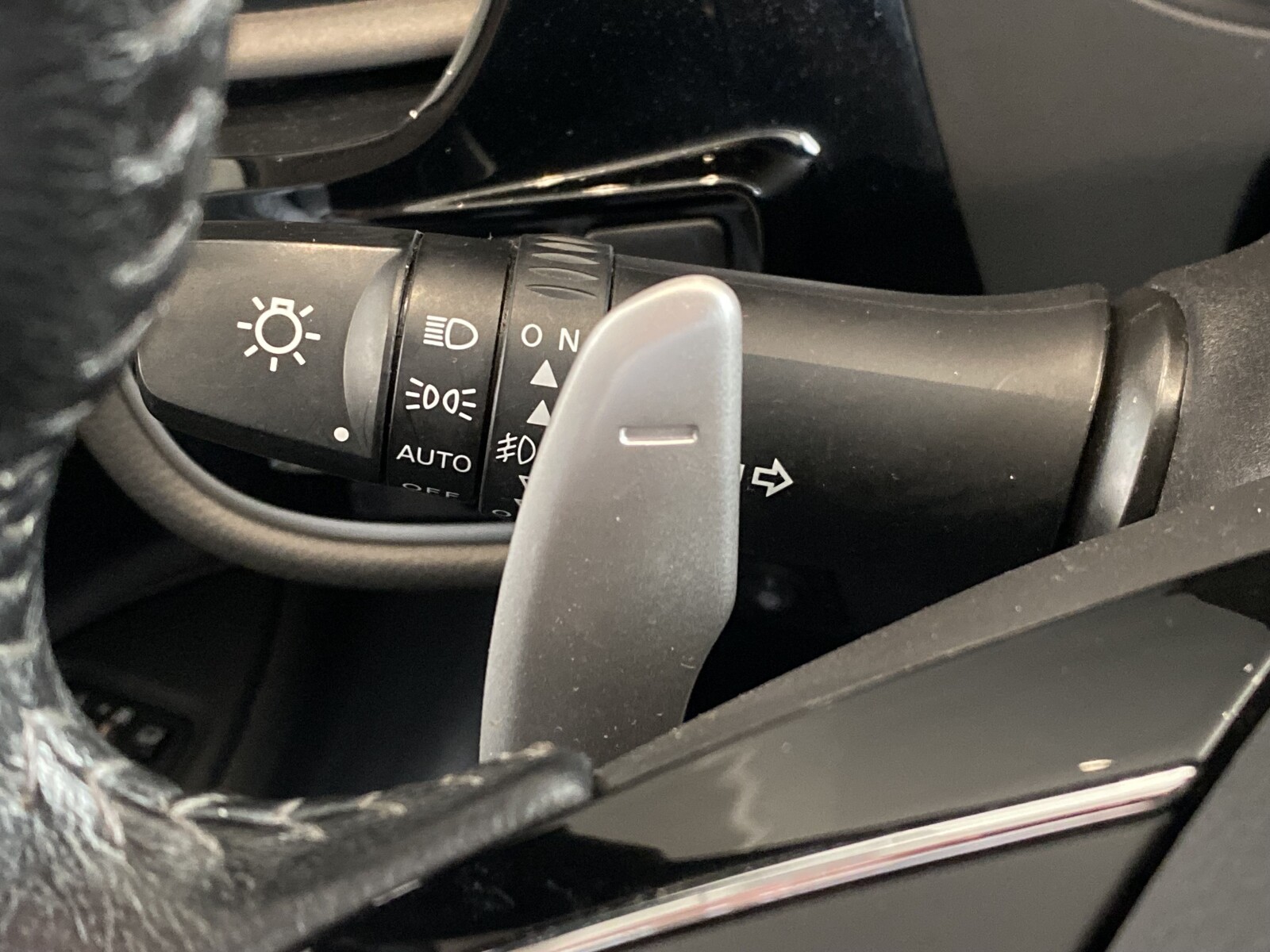 Mitsubishi Outlander - zdjęcie 19