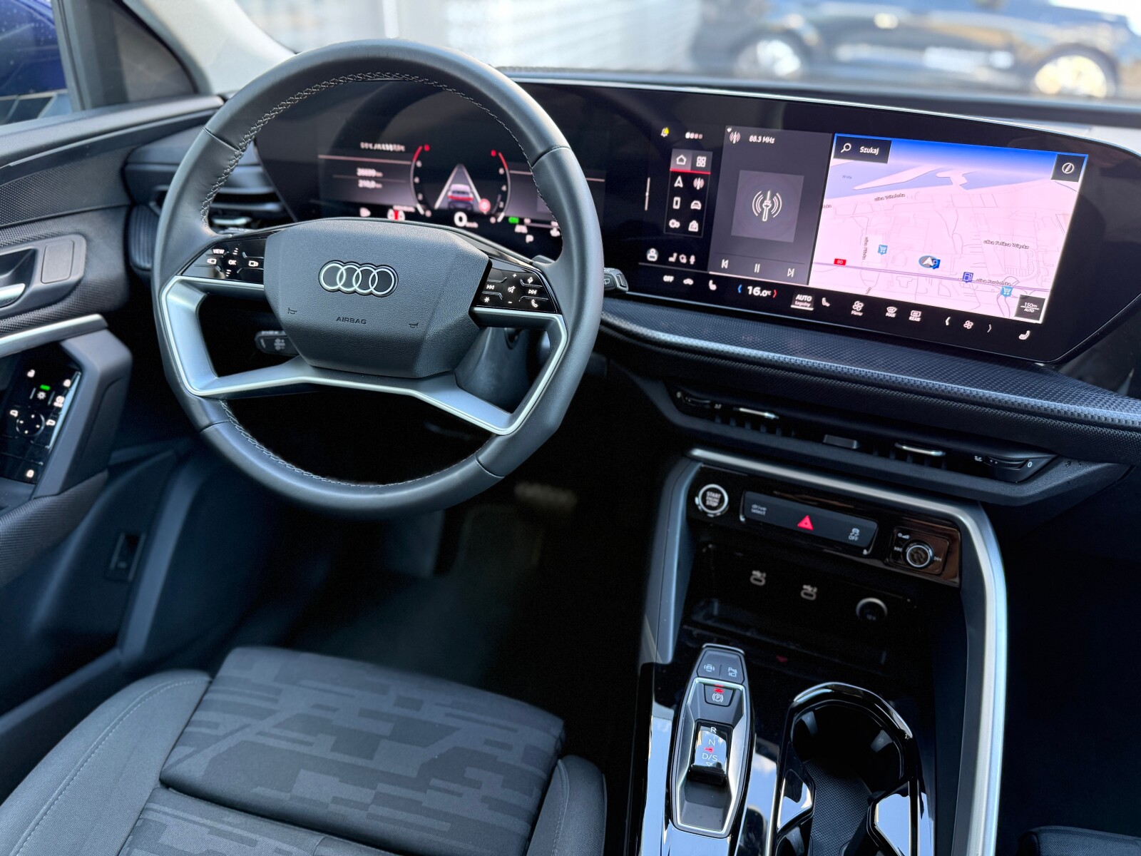 Audi Q5 Sportback - zdjęcie 15