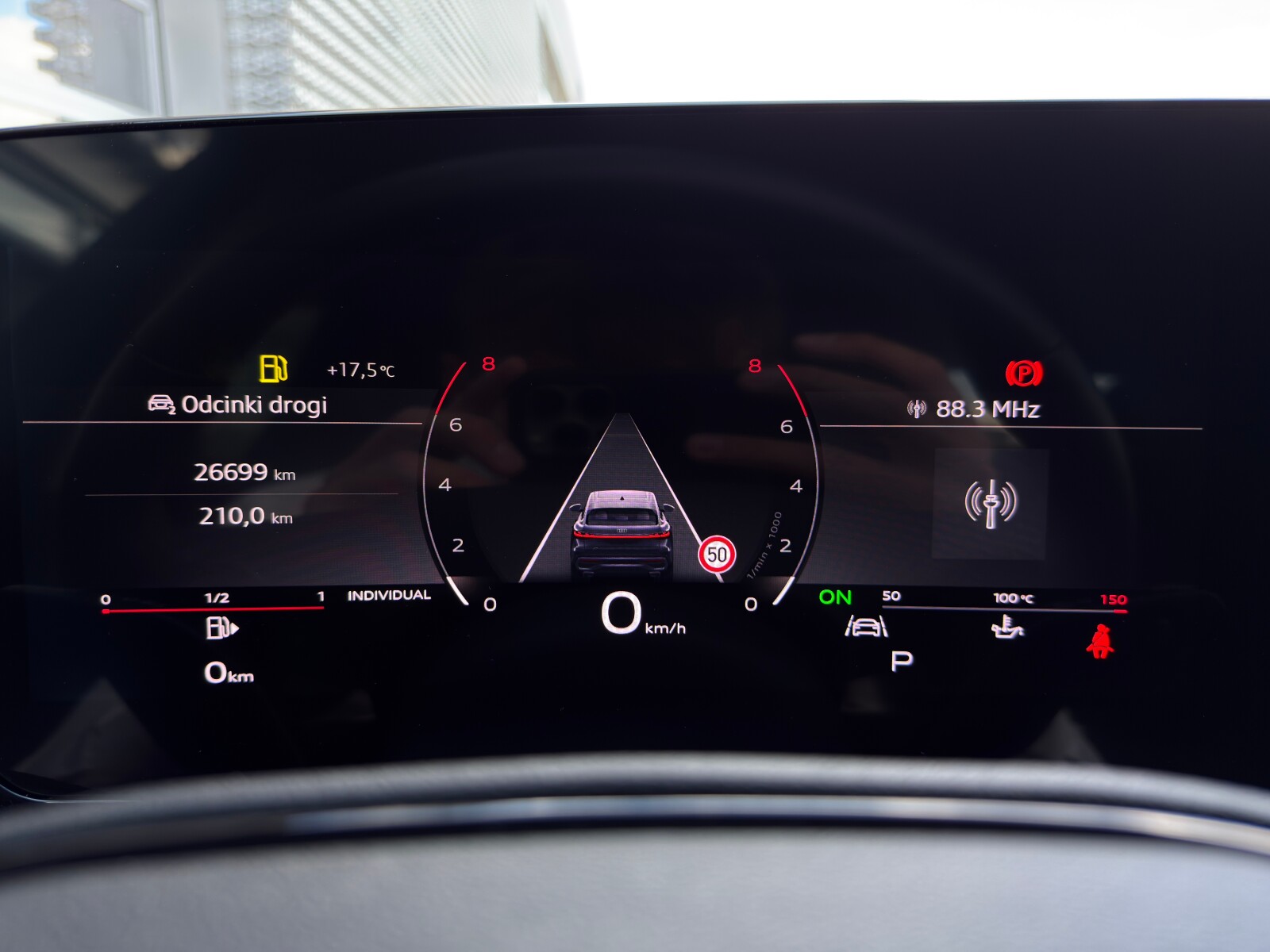 Audi Q5 Sportback - zdjęcie 25