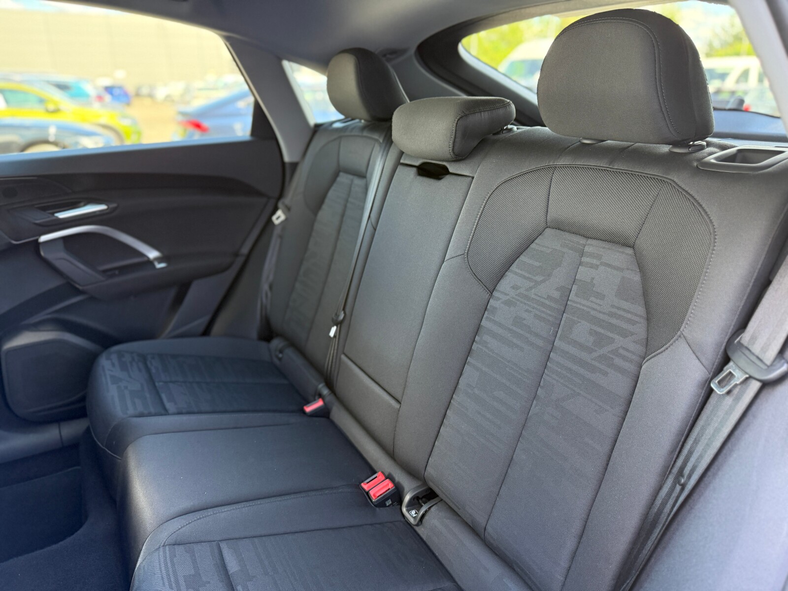 Audi Q5 Sportback - zdjęcie 13