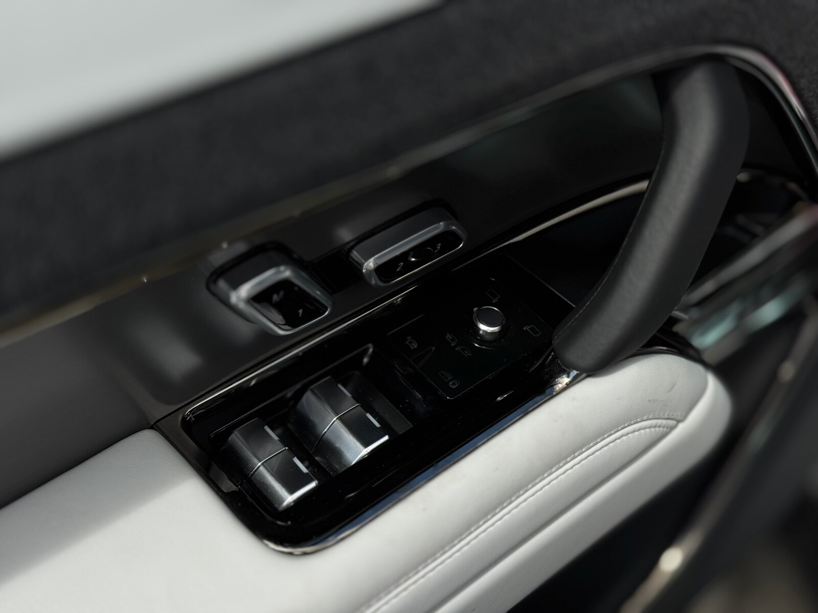 Land Rover Range Rover Sport - zdjęcie 7