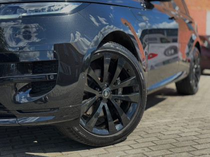 Range Rover Sport MY25 3.0D I6 300 PS AWD Auto Dynamic HSE