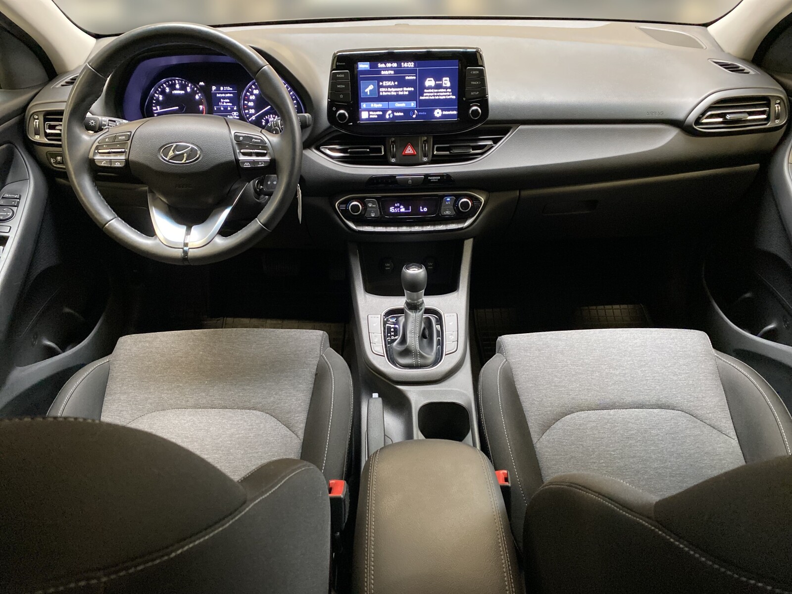 Hyundai i30 - zdjęcie 10