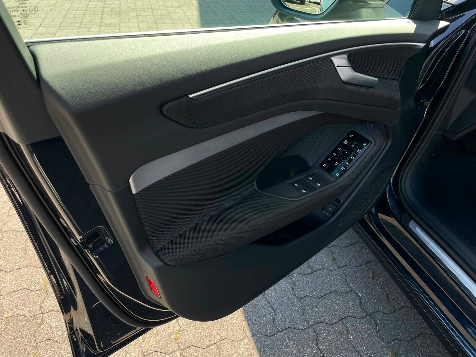 Audi A6 Avant - zdjęcie 18