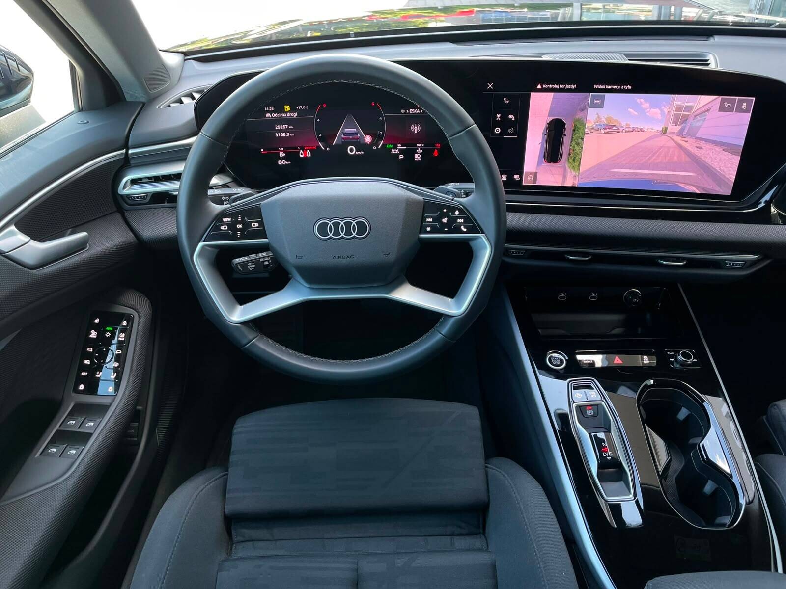 Audi A6 Avant - zdjęcie 17