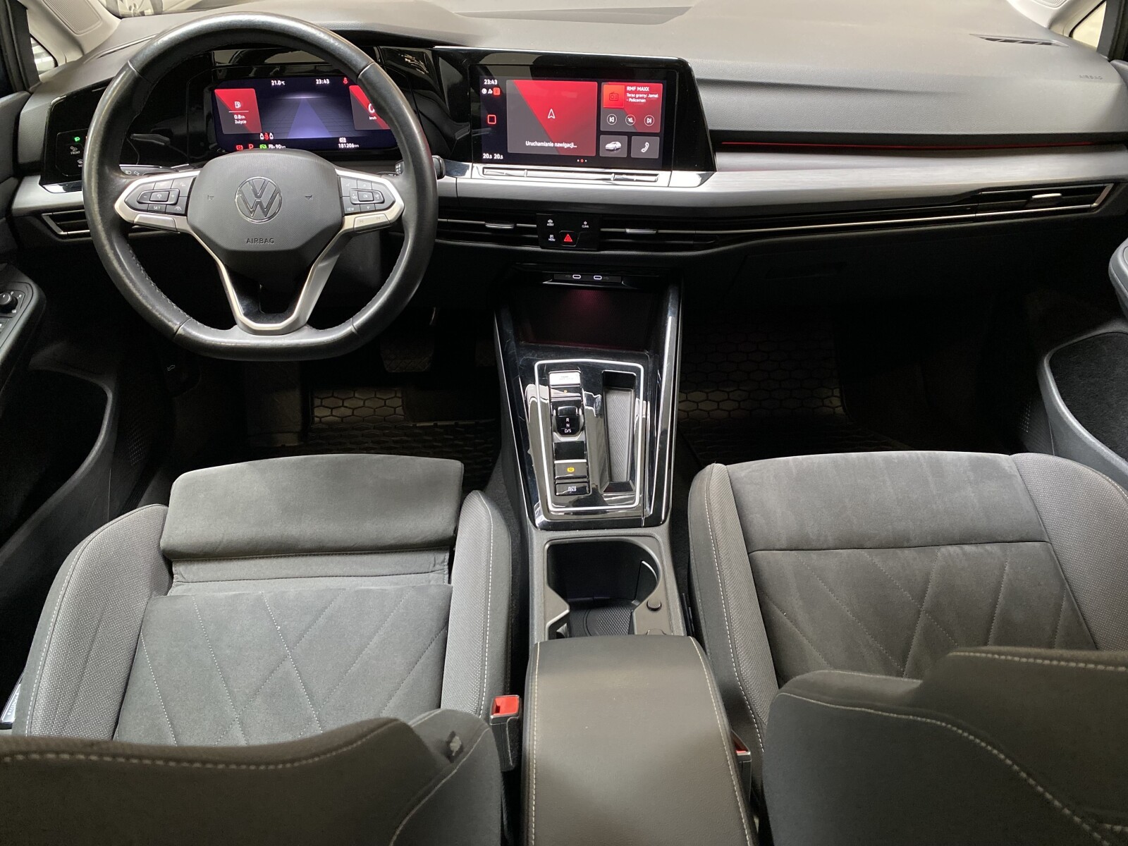 Volkswagen Golf - zdjęcie 10
