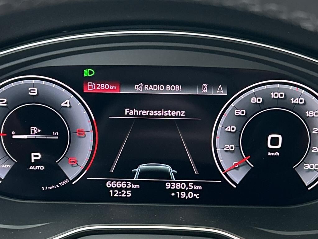 Audi Q5 Sportback - zdjęcie 10