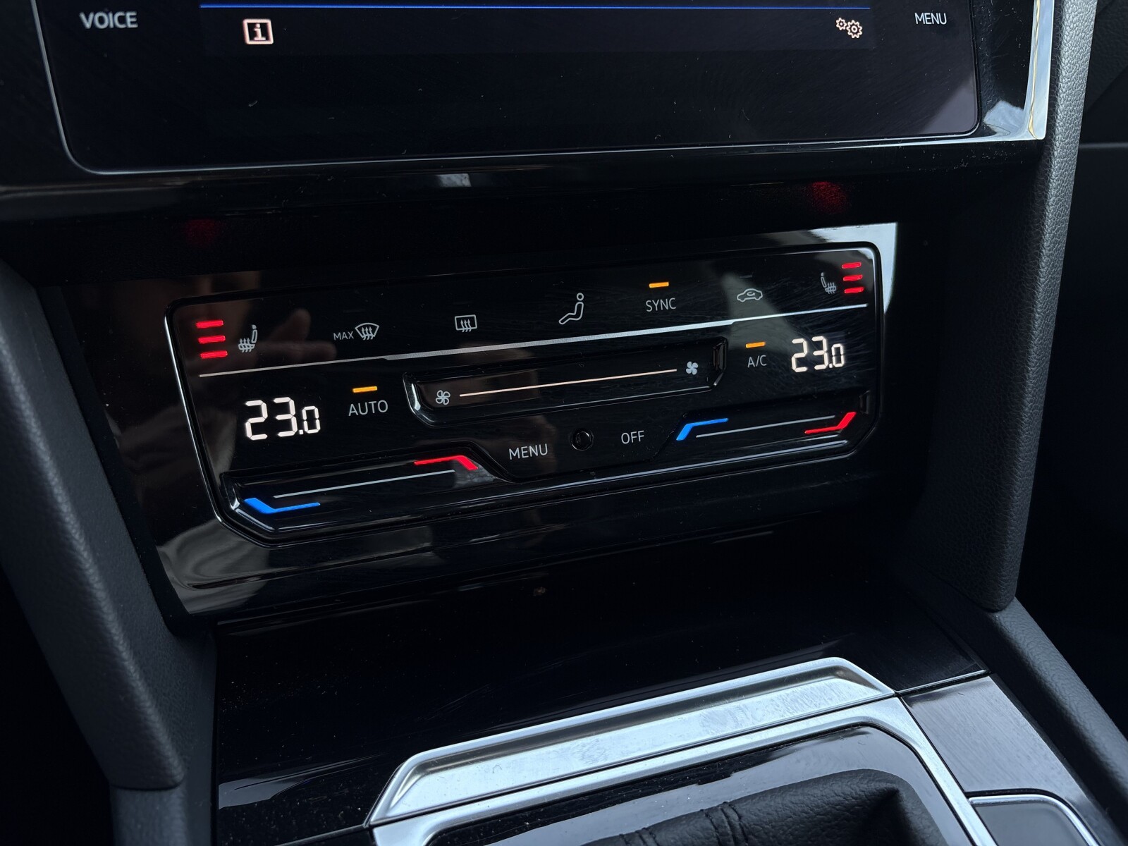 Volkswagen Arteon - zdjęcie 24
