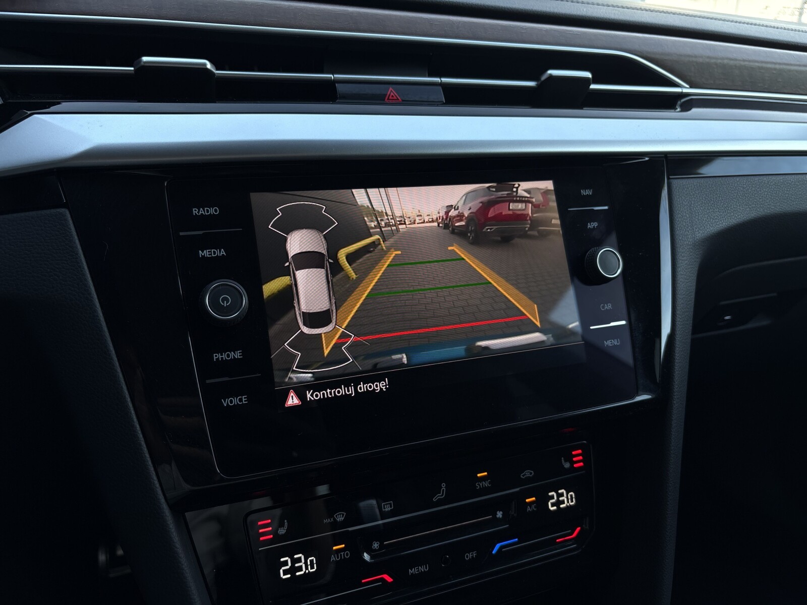 Volkswagen Arteon - zdjęcie 22