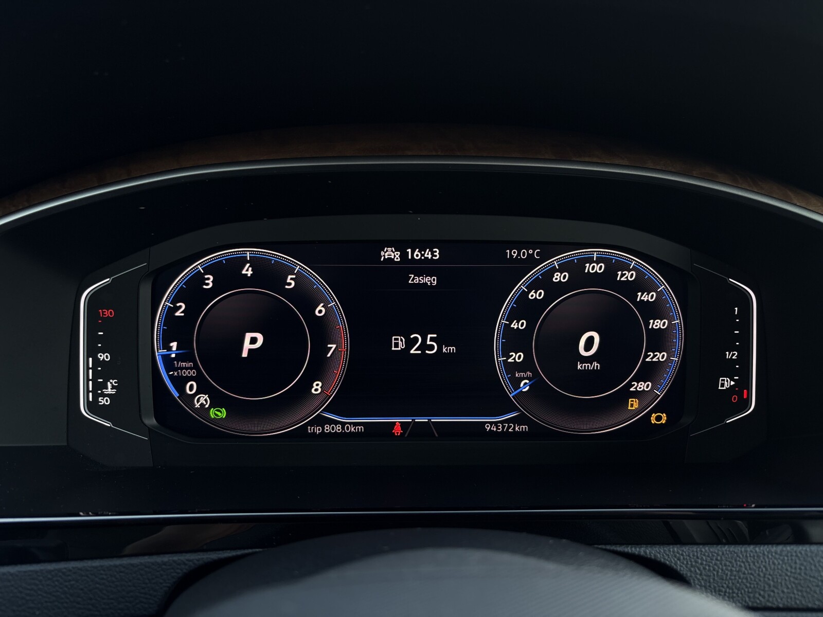 Volkswagen Arteon - zdjęcie 17