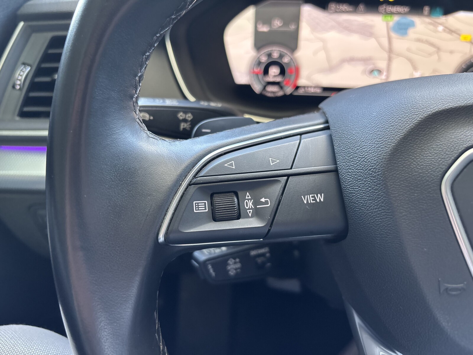 Audi Q5 - zdjęcie 11