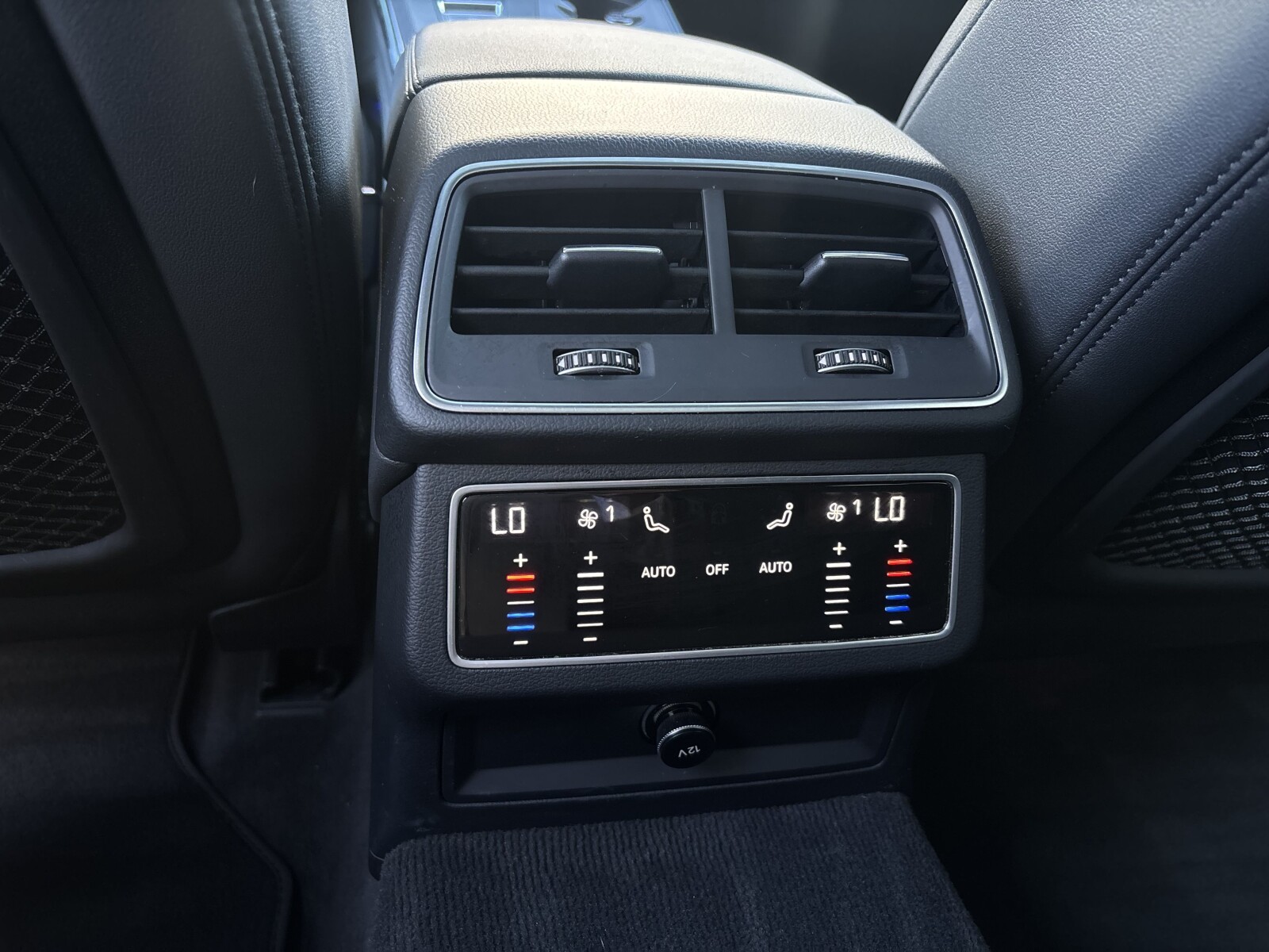 Audi A6 allroad - zdjęcie 34