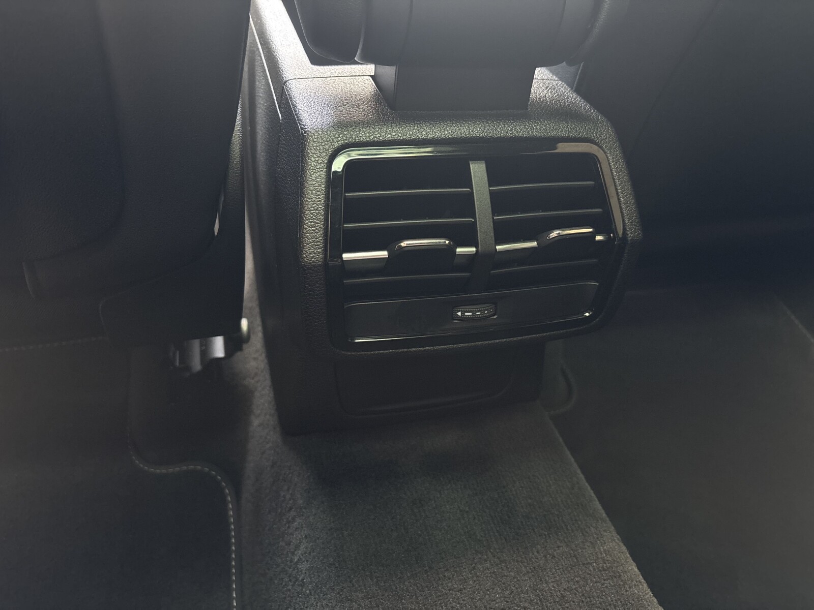 Audi Q3 - zdjęcie 34