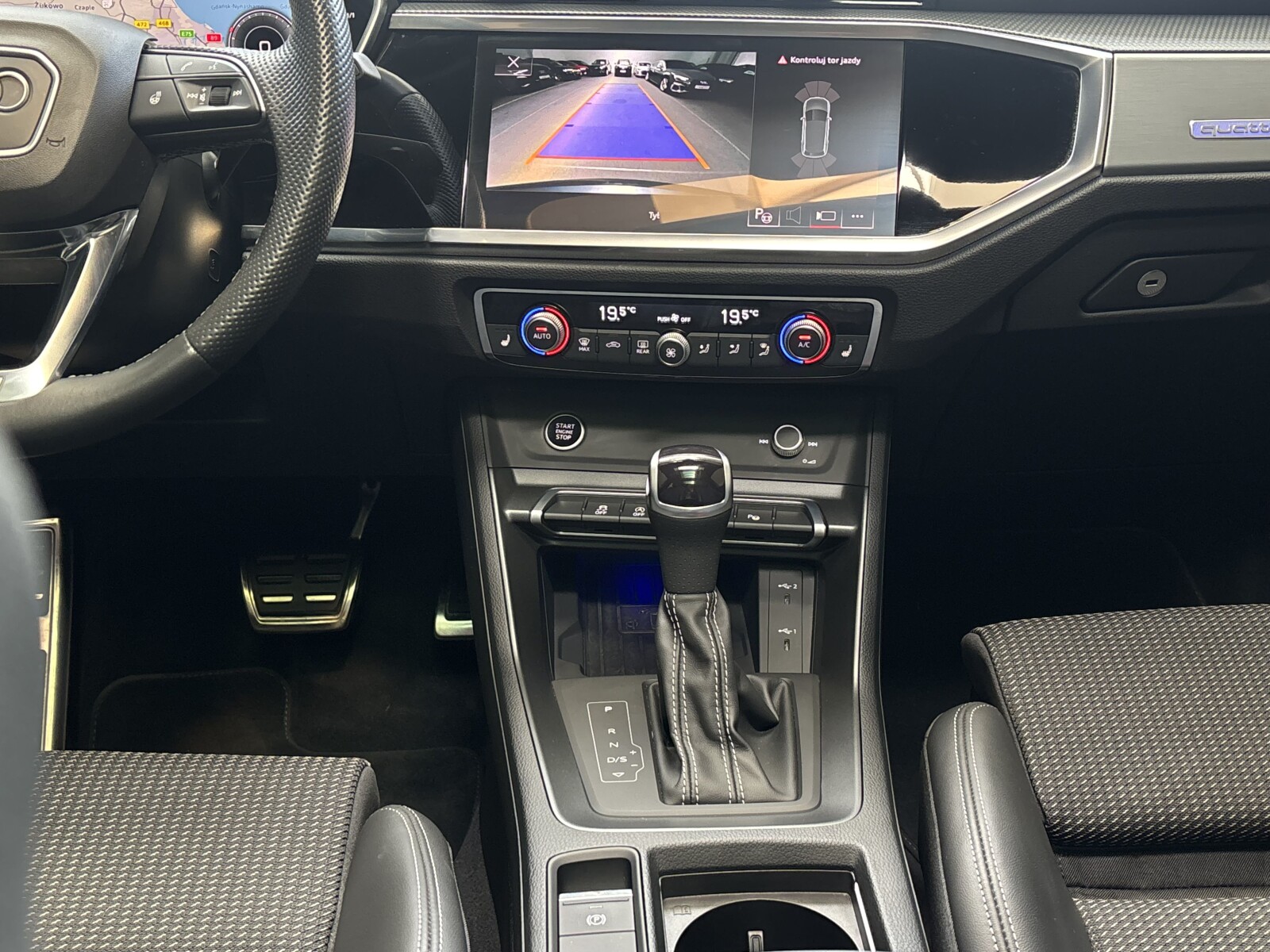 Audi Q3 - zdjęcie 11