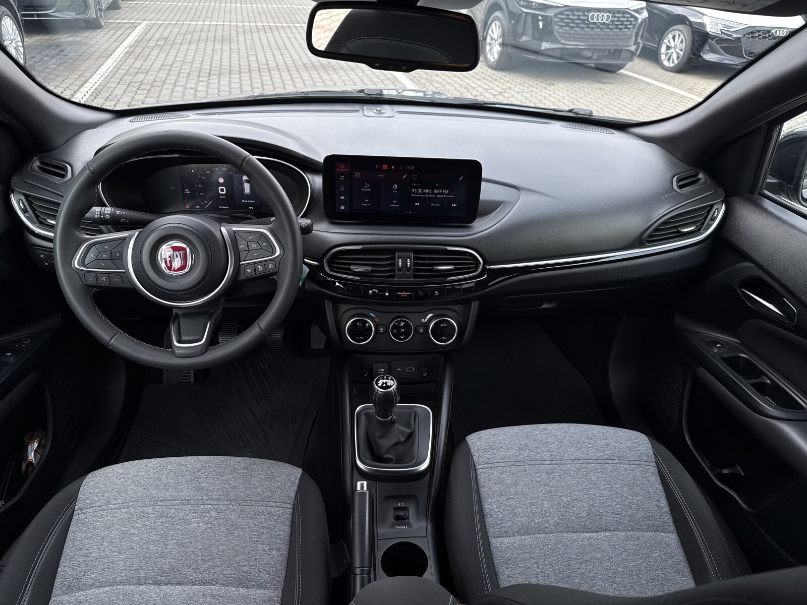 Fiat Tipo - zdjęcie 14