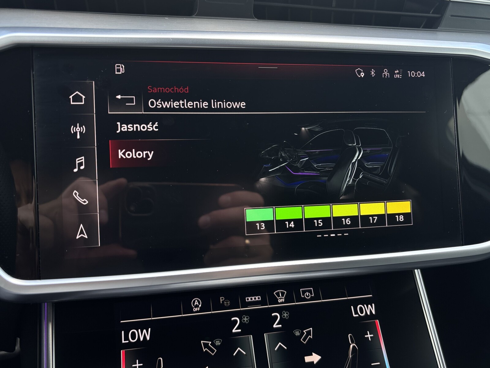 Audi A6 Avant - zdjęcie 23