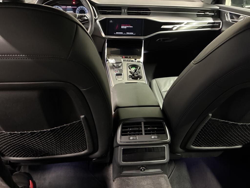 Audi A6 Avant - zdjęcie 12