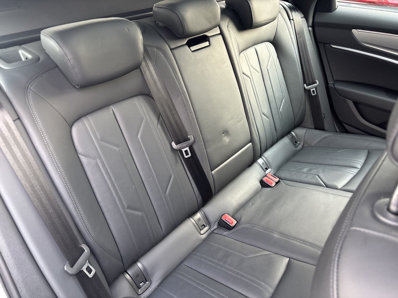 Audi A6 Avant - zdjęcie 33