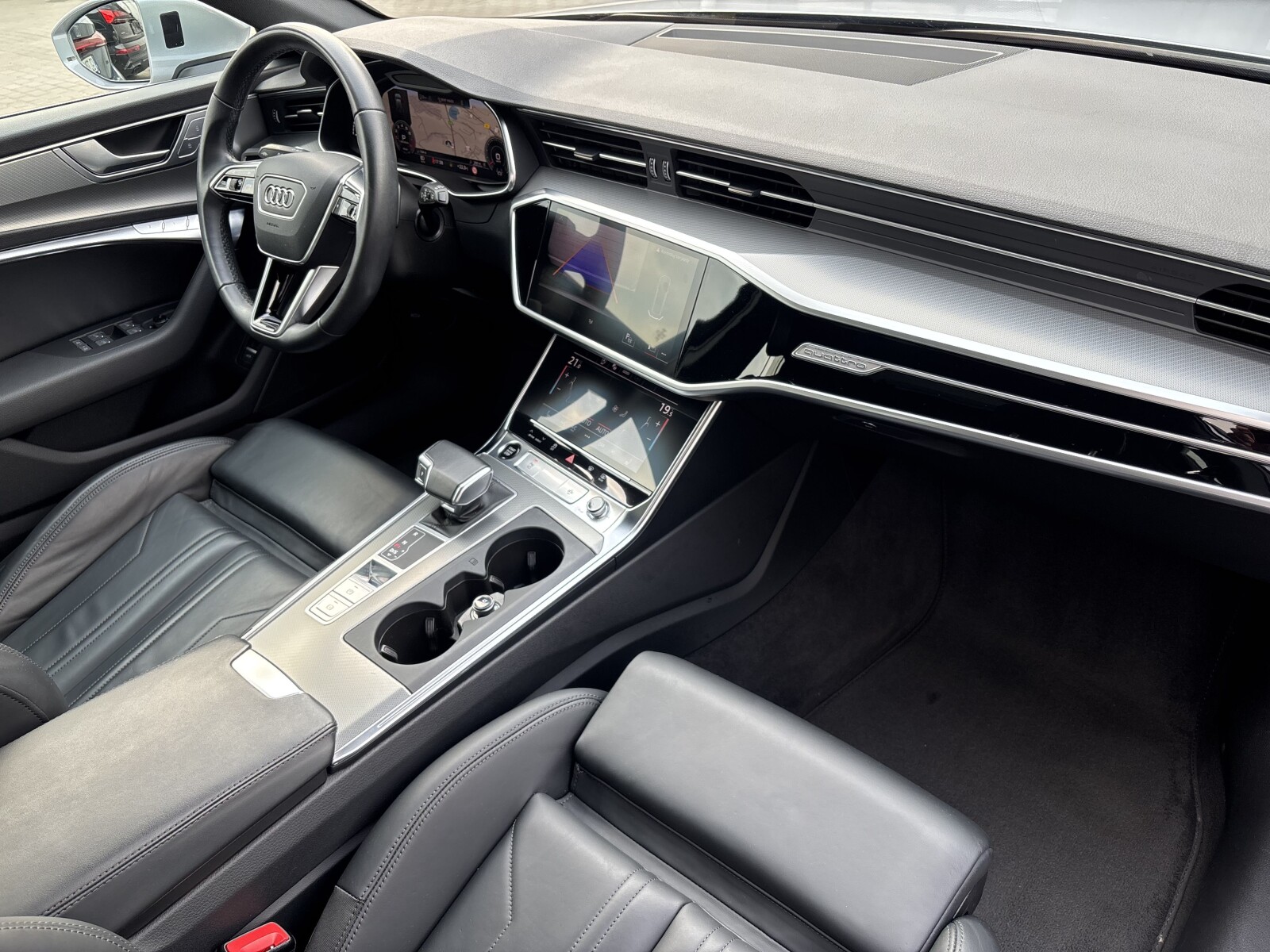 Audi A6 Avant - zdjęcie 35