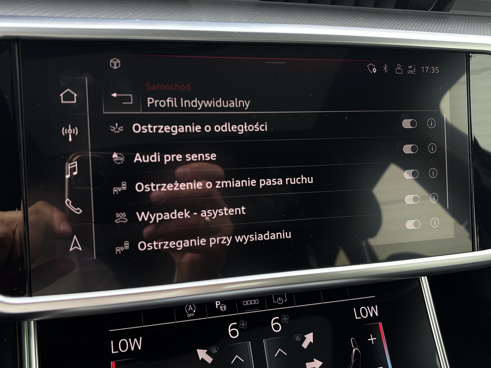 Audi A6 Avant - zdjęcie 24