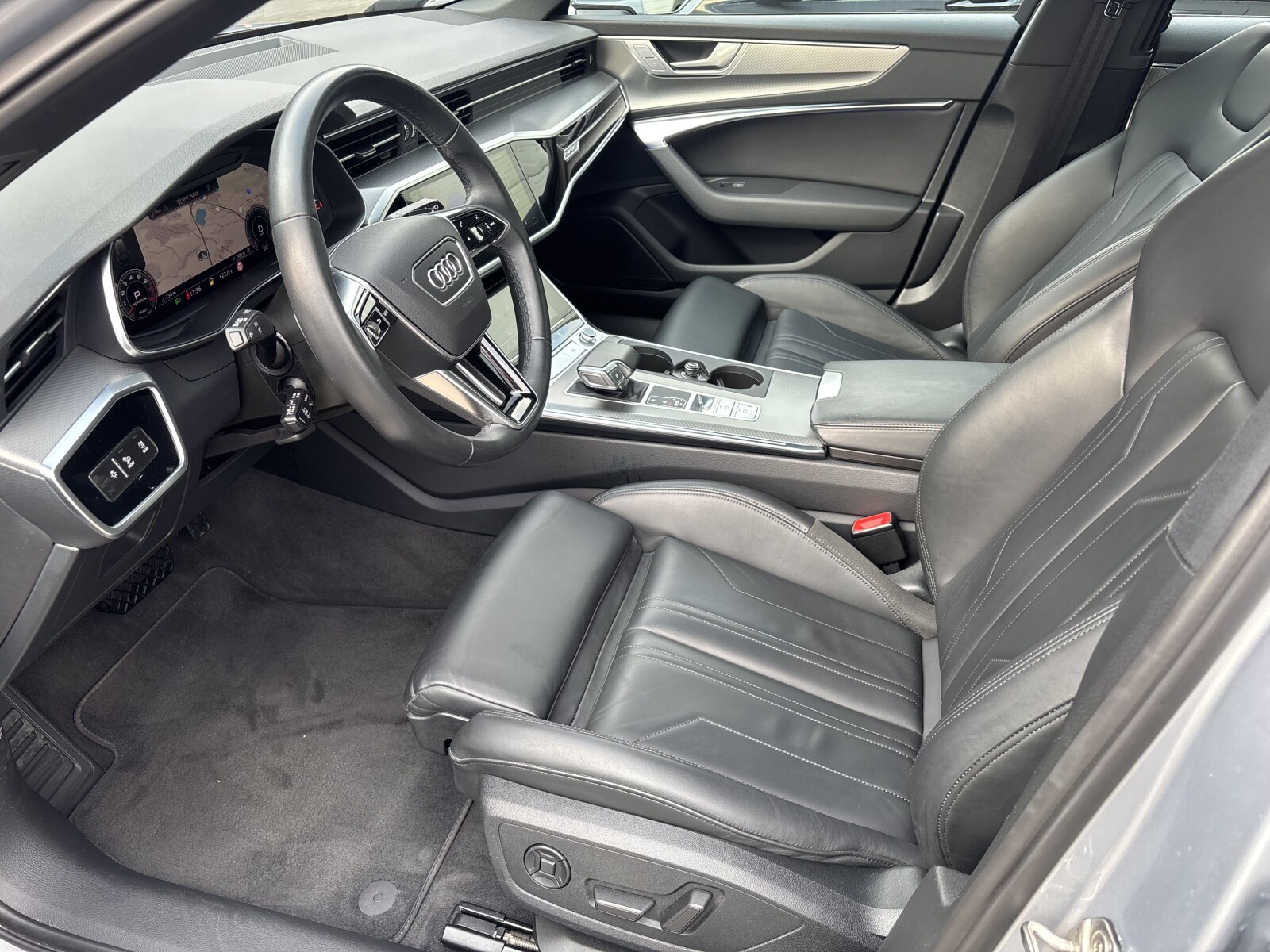 Audi A6 Avant - zdjęcie 15