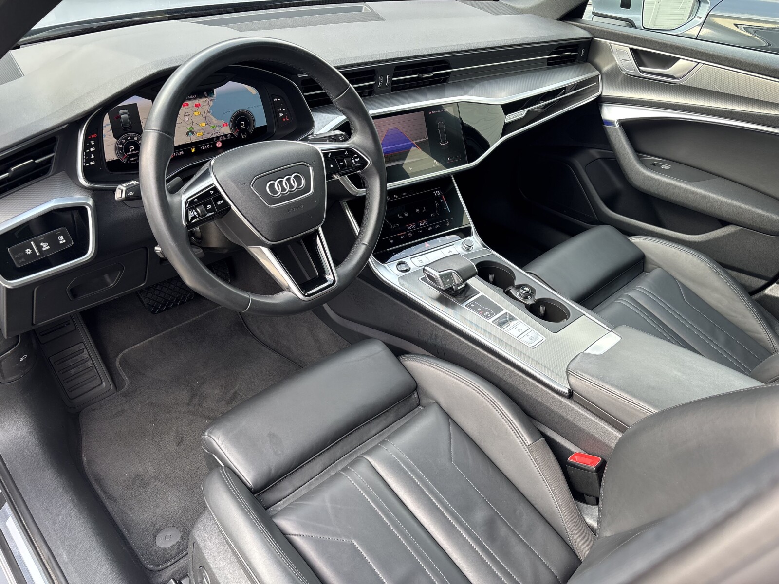 Audi A6 Avant - zdjęcie 16