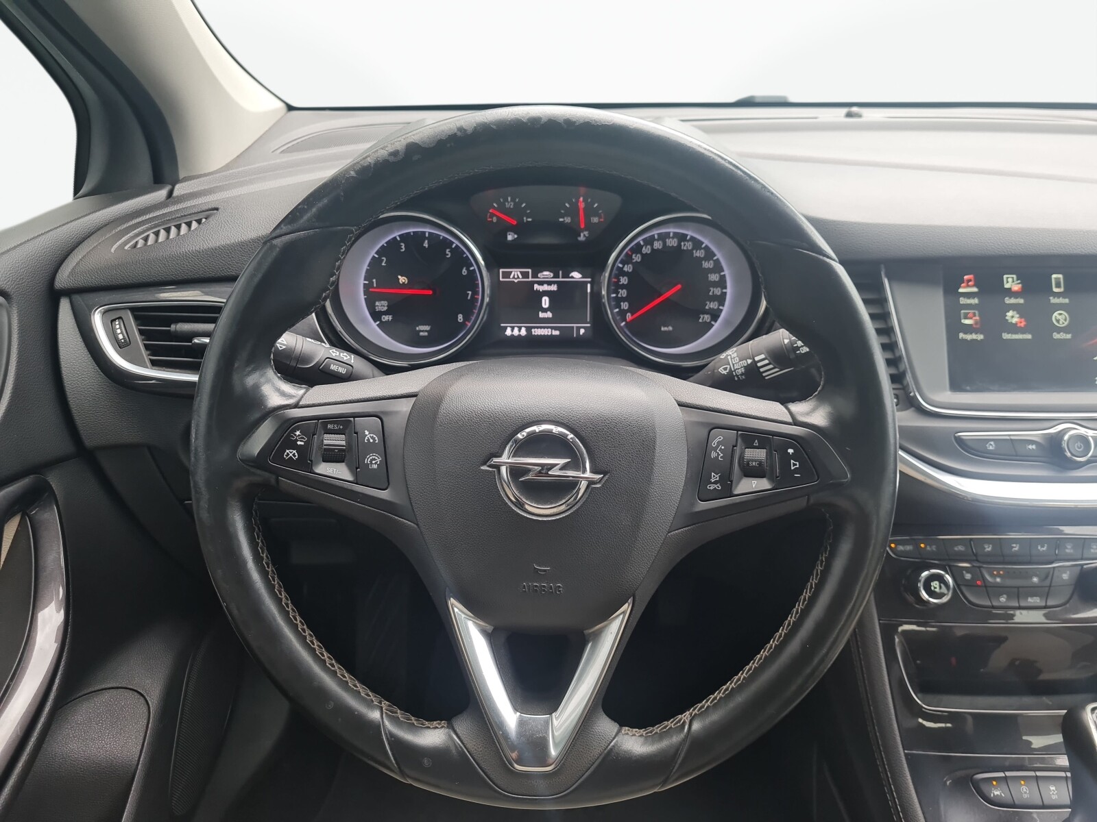Opel Astra - zdjęcie 12
