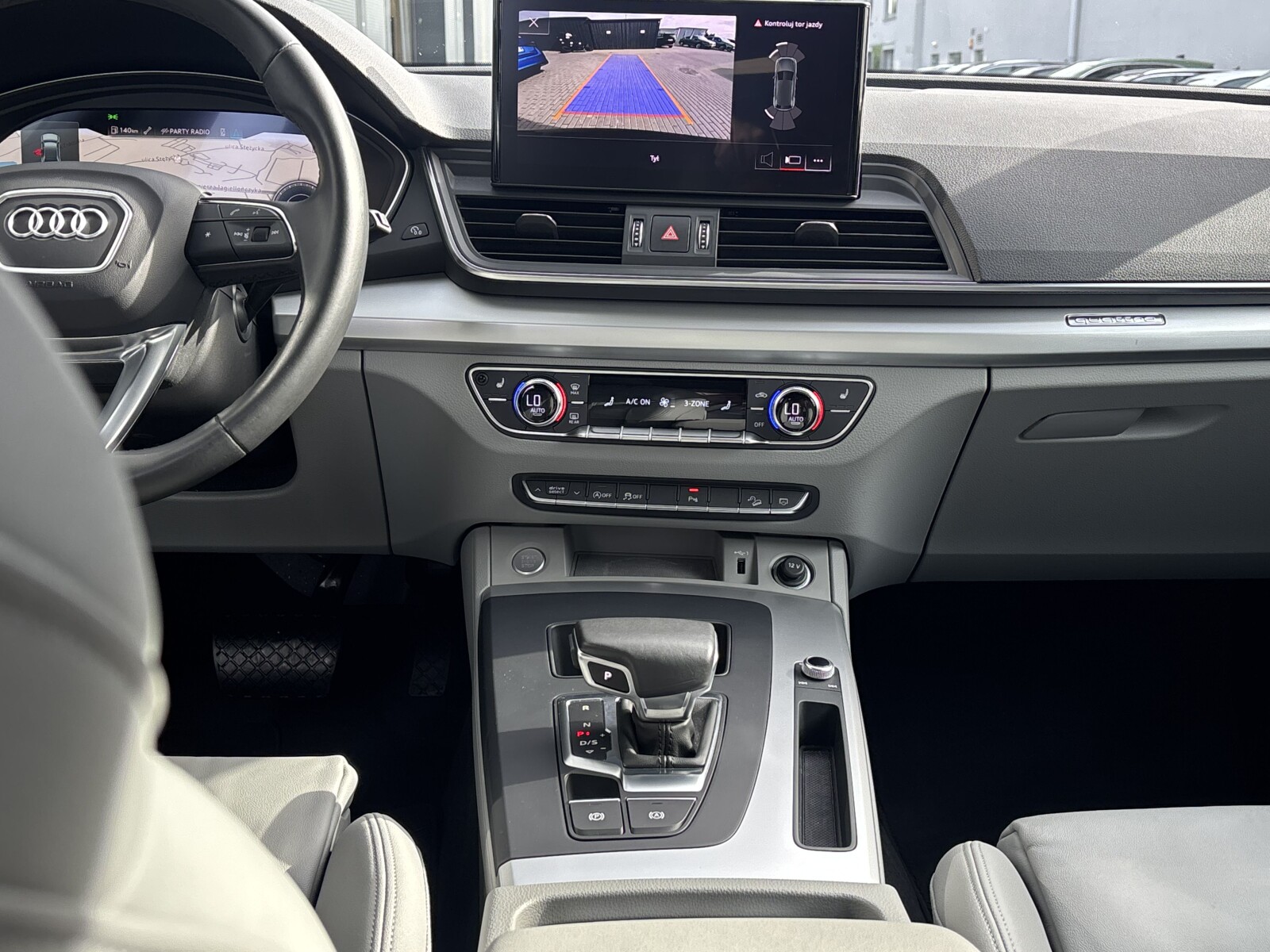 Audi Q5 - zdjęcie 17