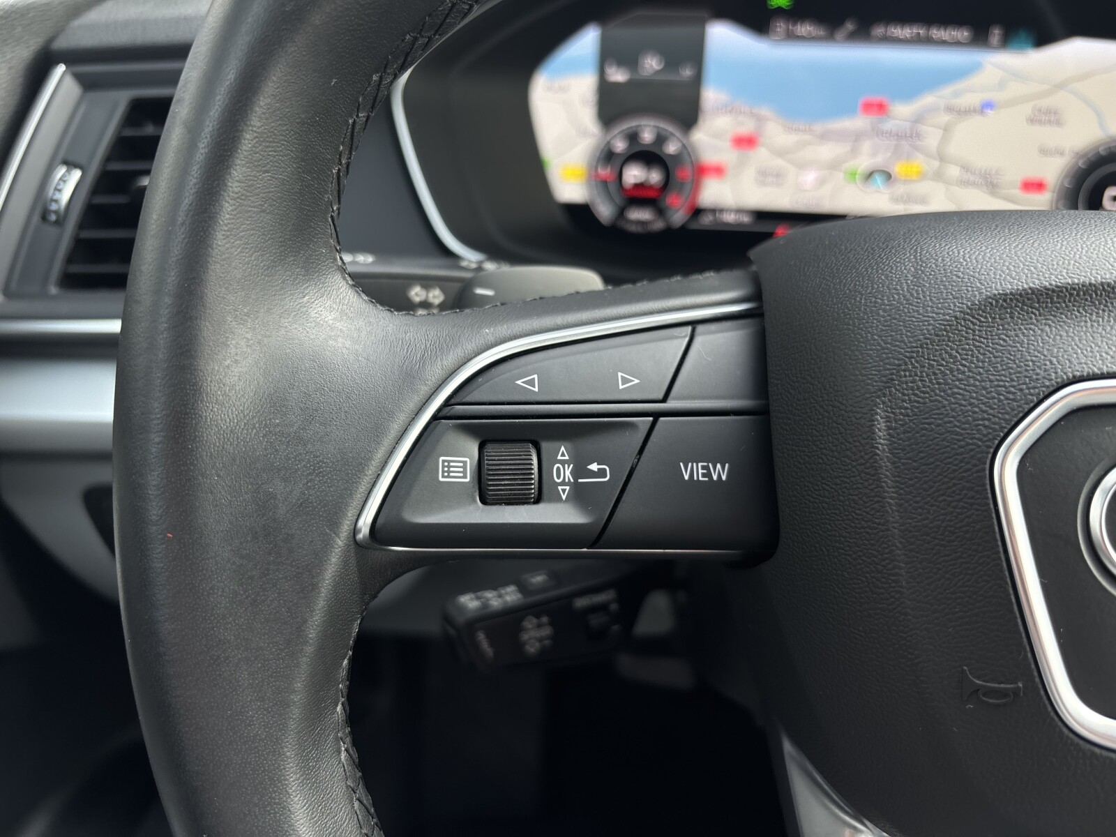 Audi Q5 - zdjęcie 11