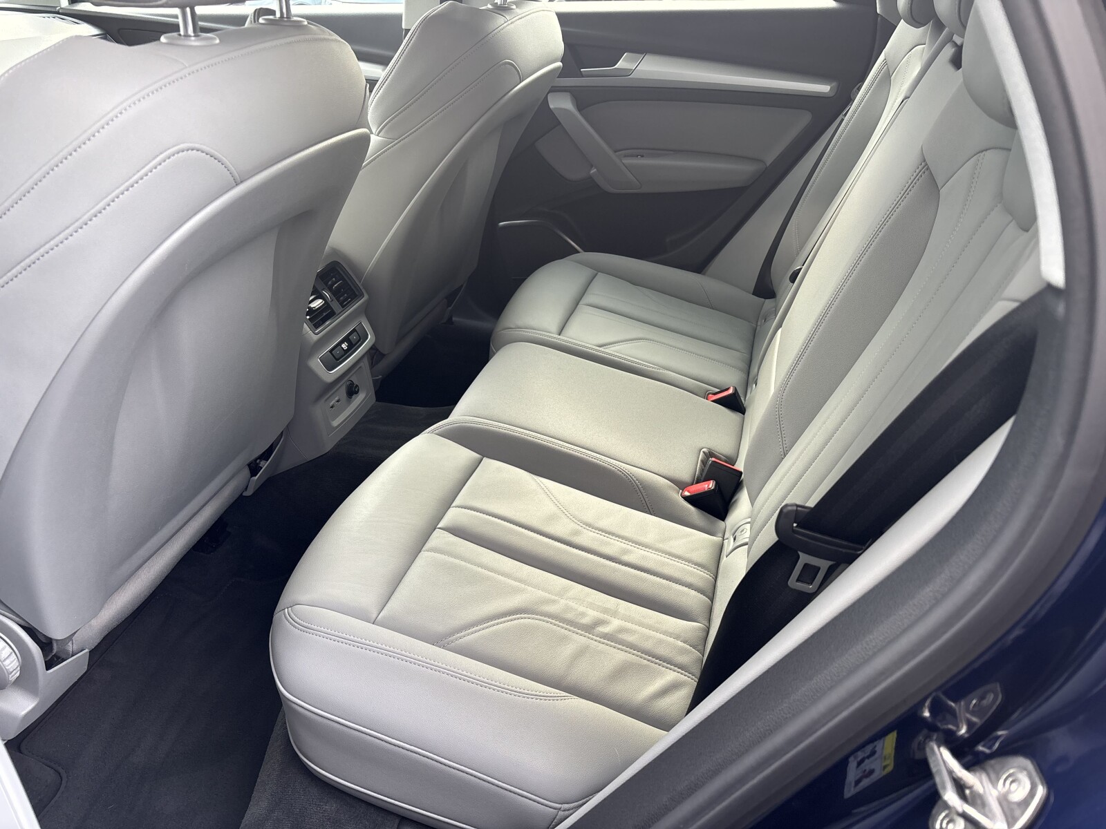 Audi Q5 - zdjęcie 22