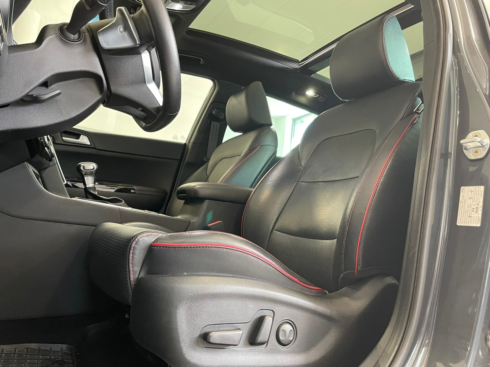 Kia Sportage - zdjęcie 9
