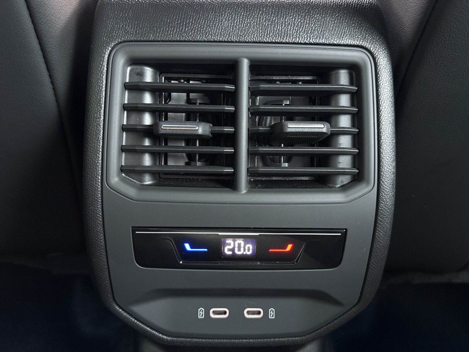 Cupra Formentor - zdjęcie 34