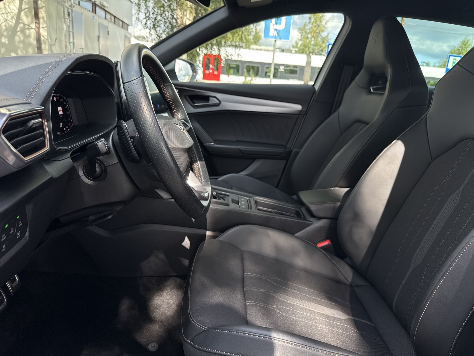 Cupra Formentor - zdjęcie 10