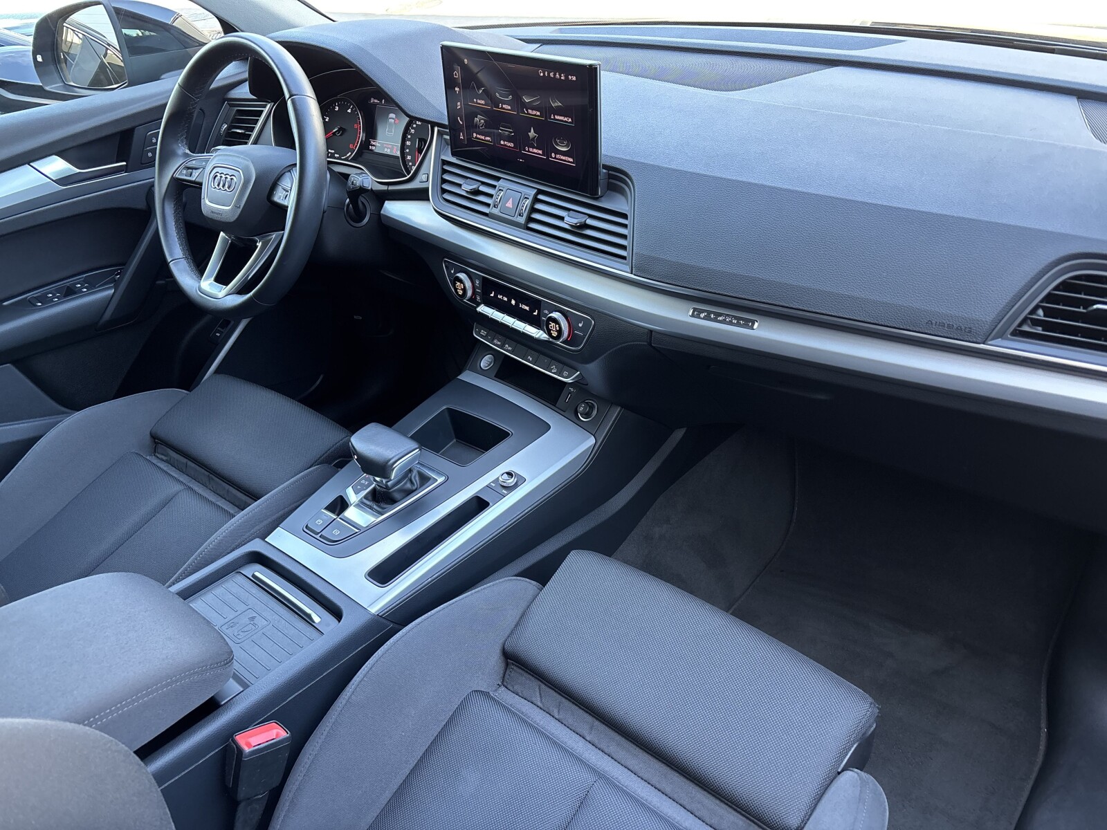 Audi Q5 - zdjęcie 31