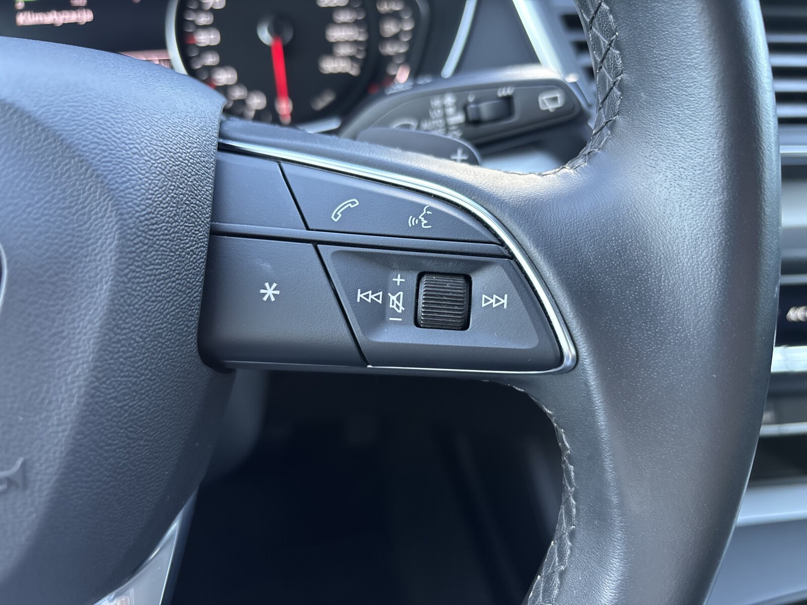 Audi Q5 - zdjęcie 15