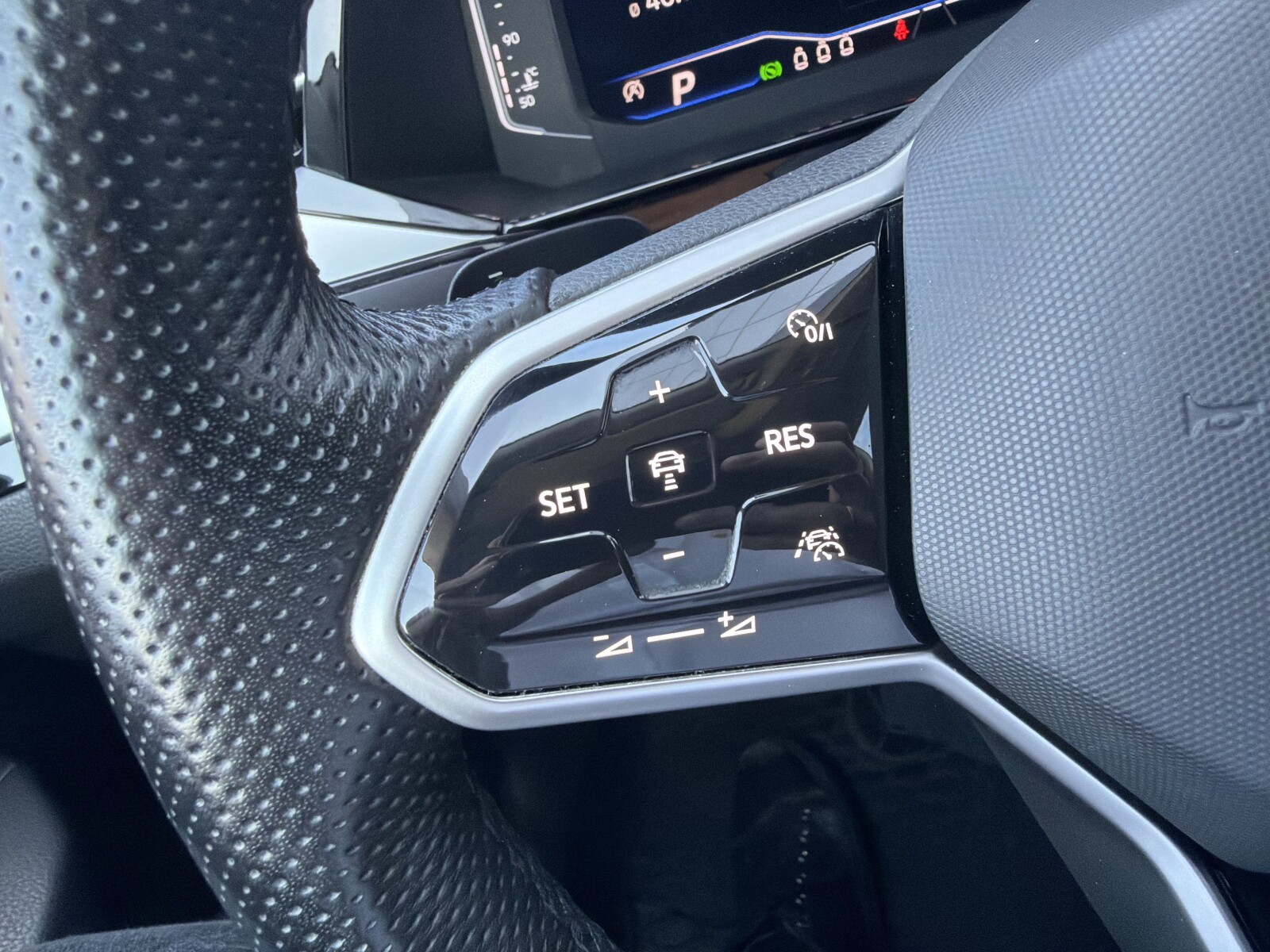 Volkswagen Arteon - zdjęcie 22